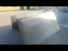 Los paneles de la pantalla de alambre de la cuña